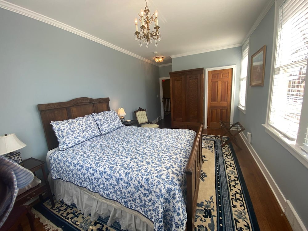 Valparaiso Inn Bed & Breakfast 4/39