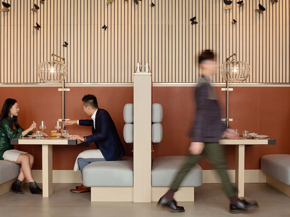 East Hong Kong Hotel 54/64