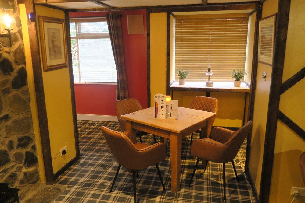 The Inn at Lathones 54/72