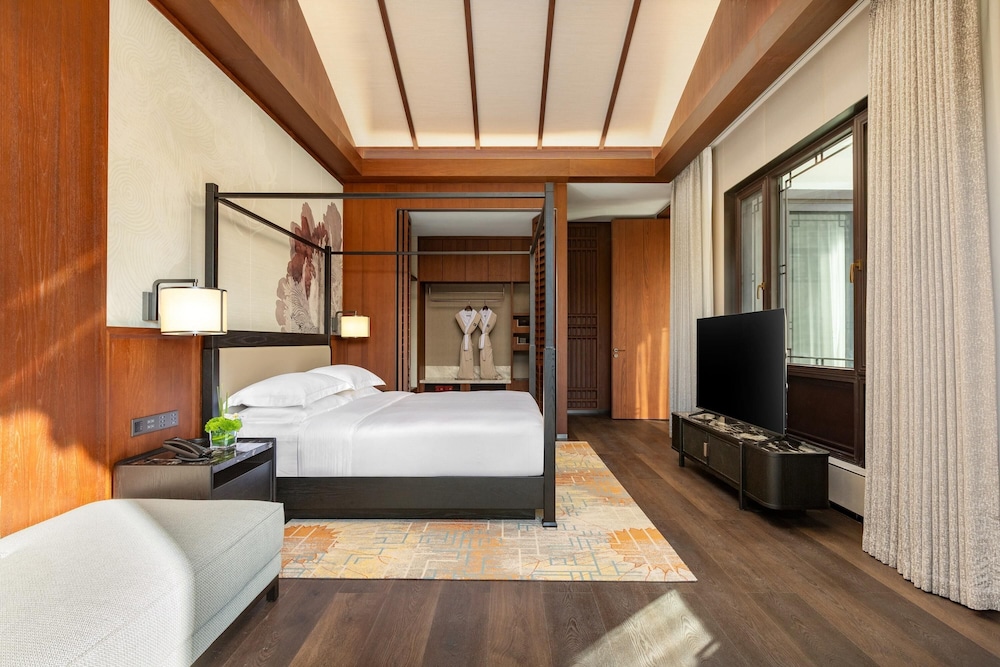 Wyndham Grand Tengchong Hot Spring 35/72