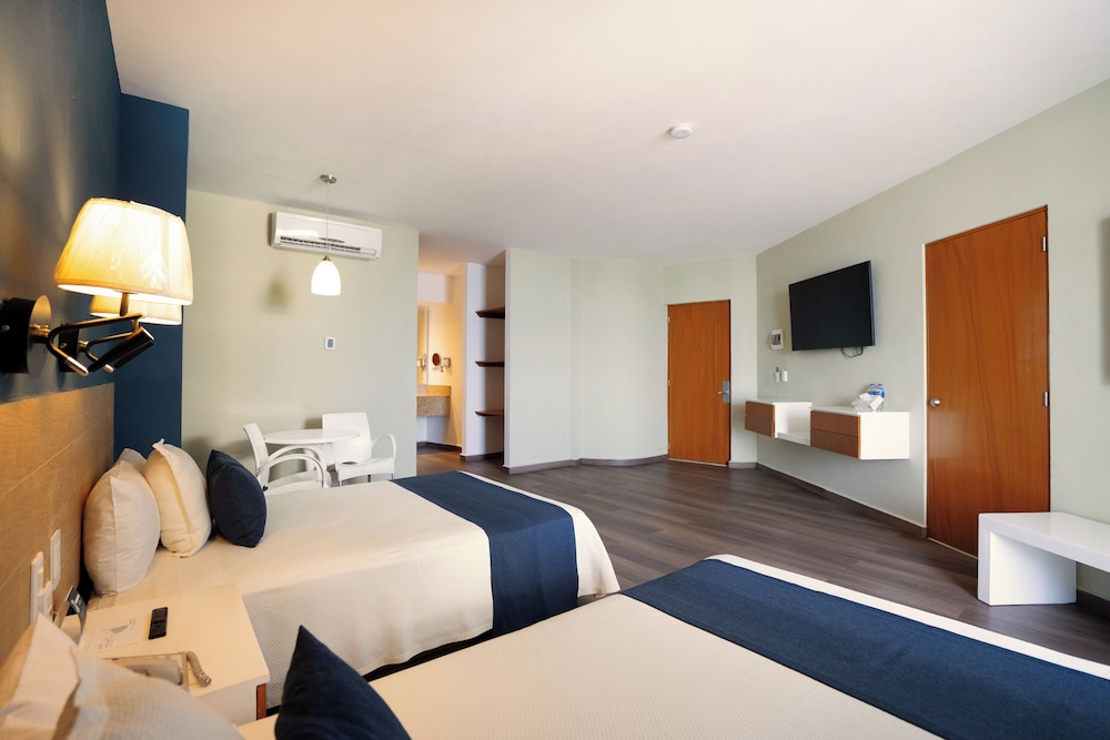 Oceano Palace Beach Hotel 20/50