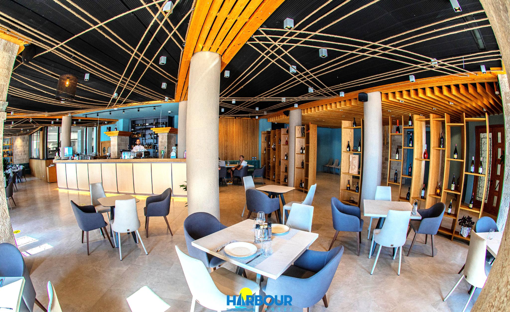 Harbour Hotel 20/37