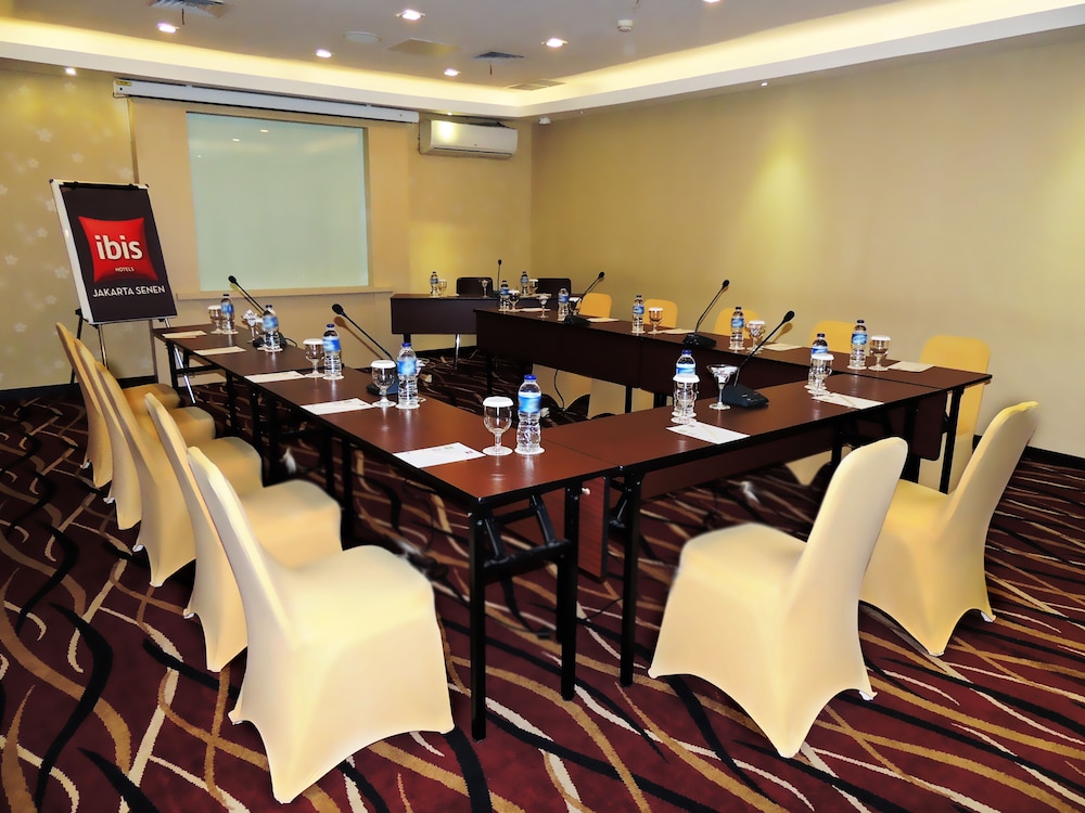 Ibis Jakarta Senen 47/56