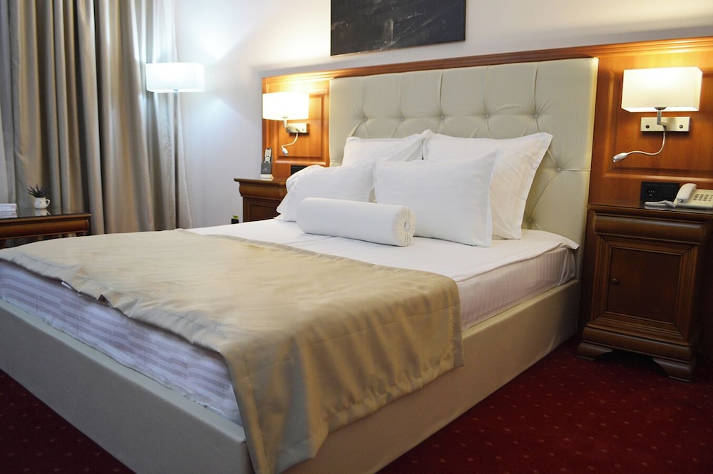 Hotel Athos R M T 14/69