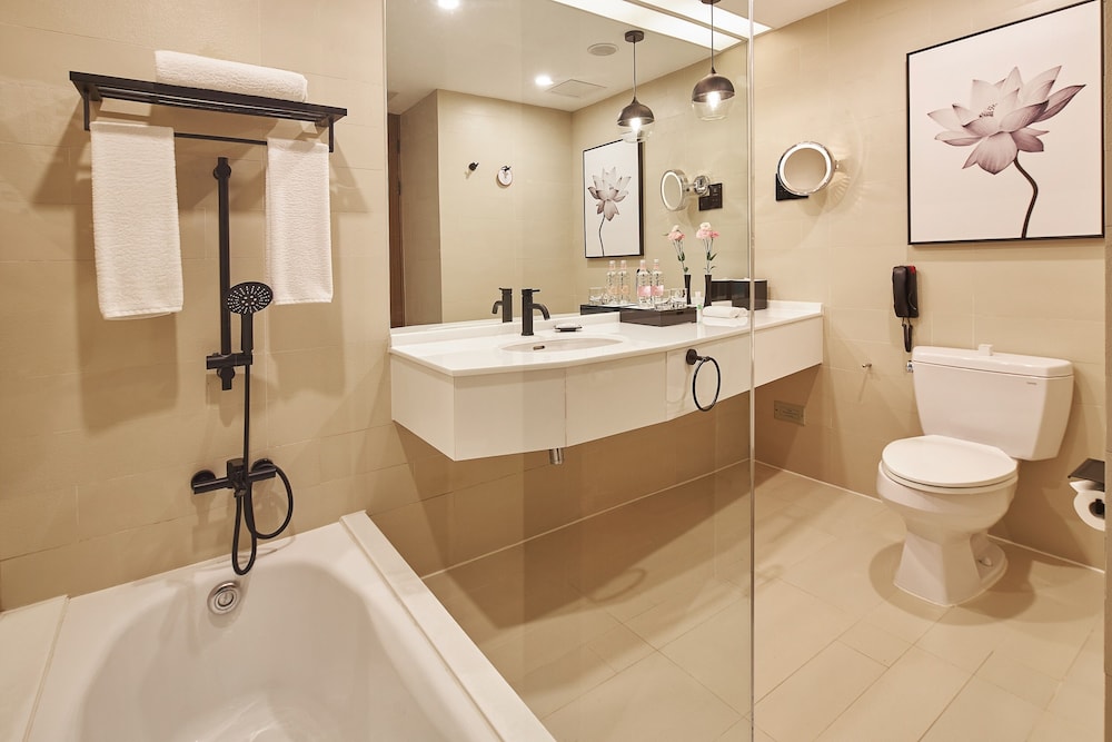 Paradox Kunshan Hotel 67/67