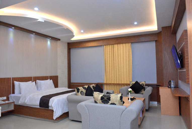 SALLO HOTEL SENGKANG 4/11