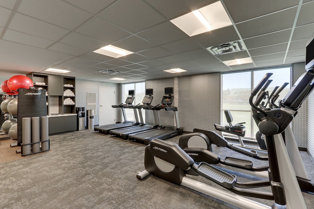 Fairfield Inn & Suites by Marriott Southport 24/45