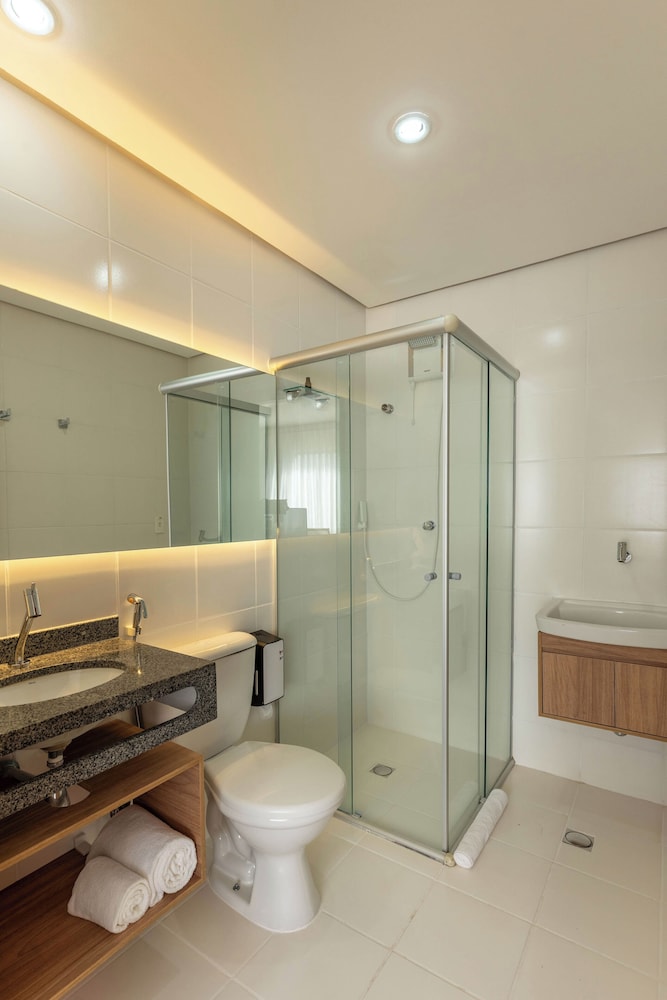 Multiparque Hplus Long Stay 52/54