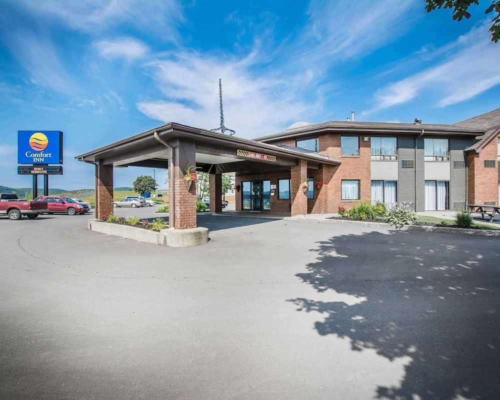 Comfort Inn Edmundston 1/35