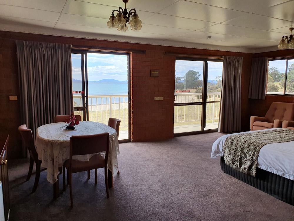 Swansea Waterloo Inn 21/50