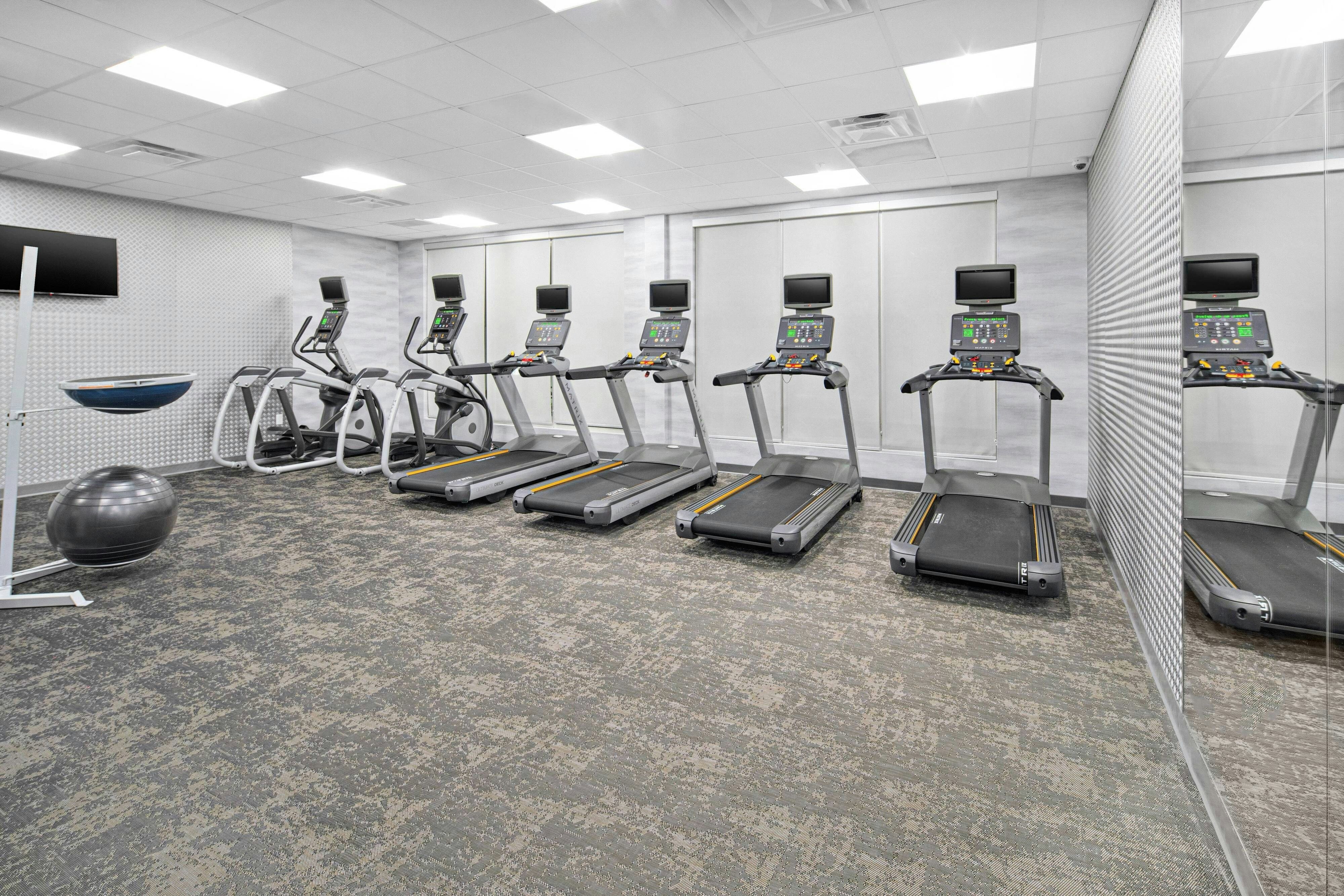 Fairfield Inn & Suites by Marriott Columbus New Albany 26/47