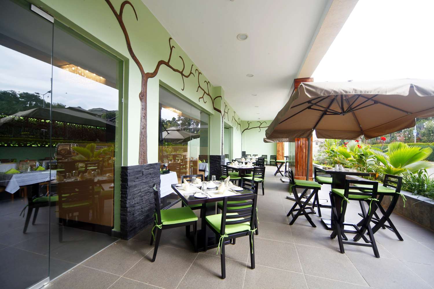 Best Western Premier Garden Hotel Entebbe 41/45