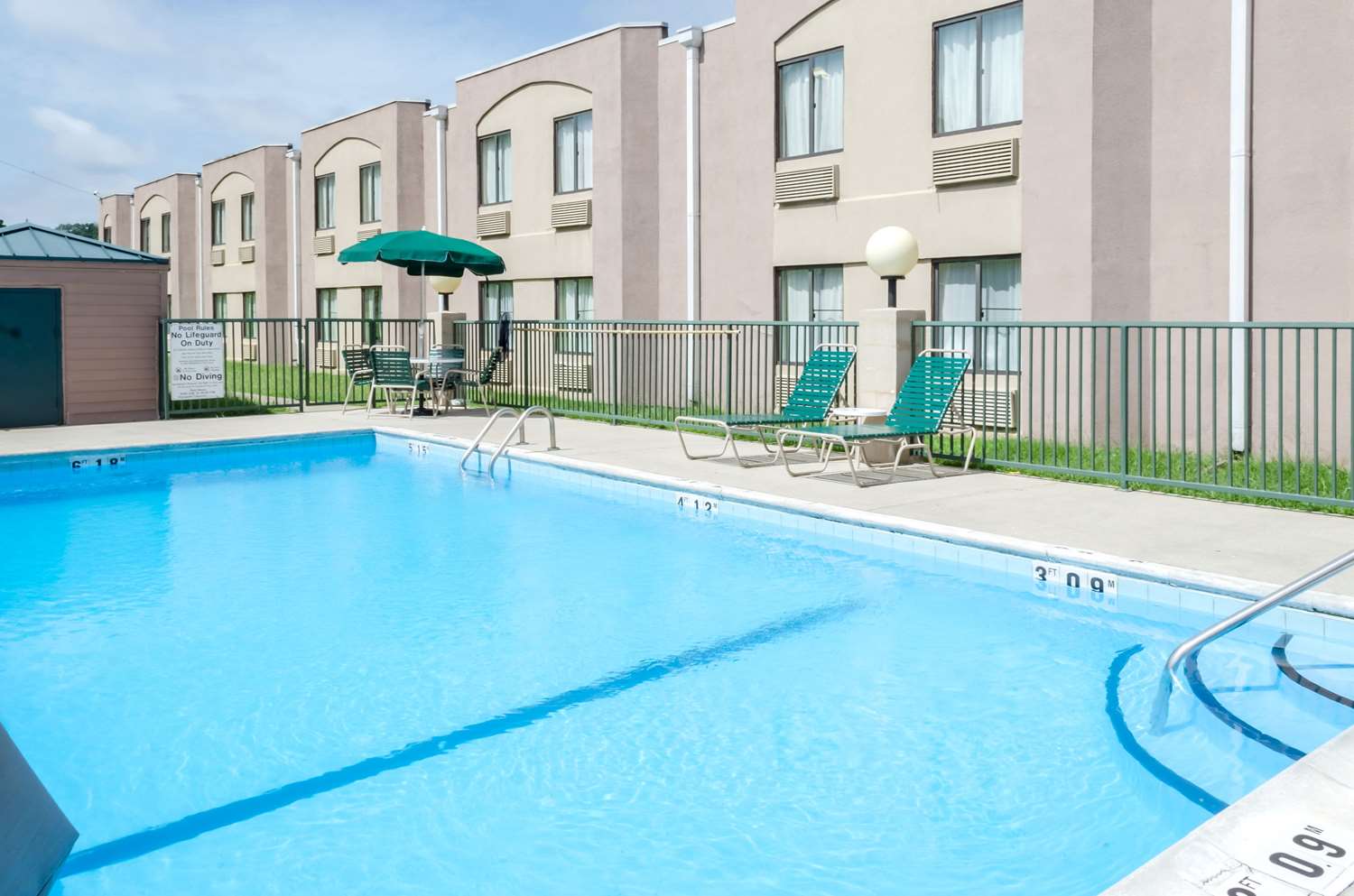 Quality Inn Meridian, MS 7/15