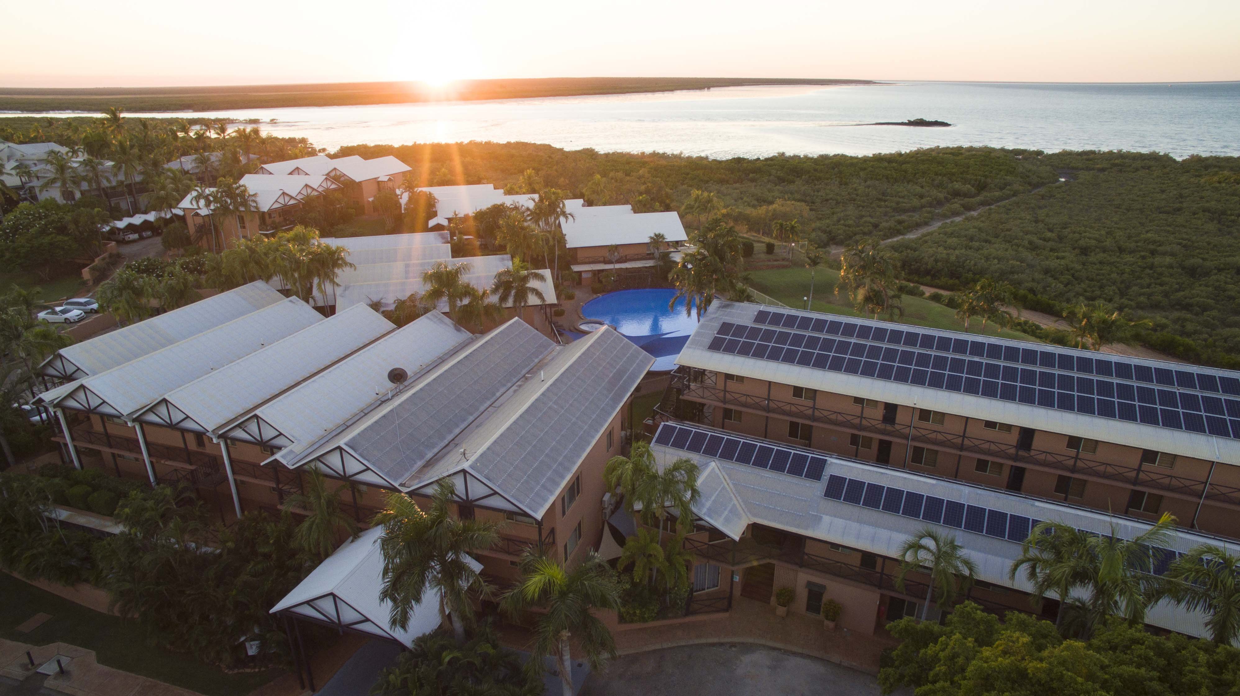 Moonlight Bay Suites 3/41