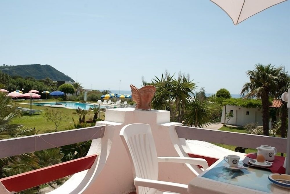 Hotel Belsole Ischia 25/50
