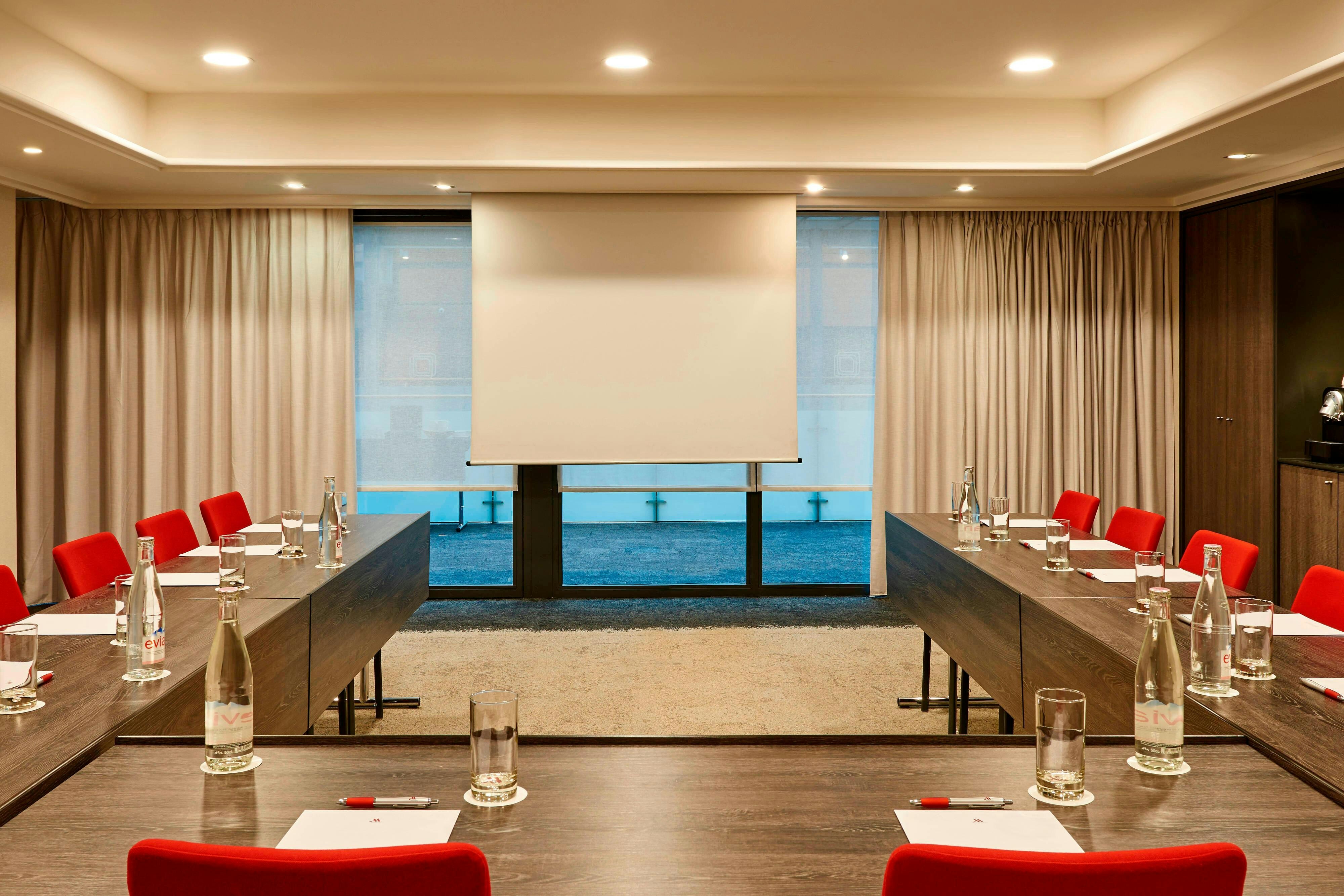 Lyon Marriott Hotel Cite Internationale 61/67