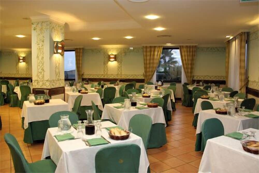 Hotel Club Sabbiadoro 37/51