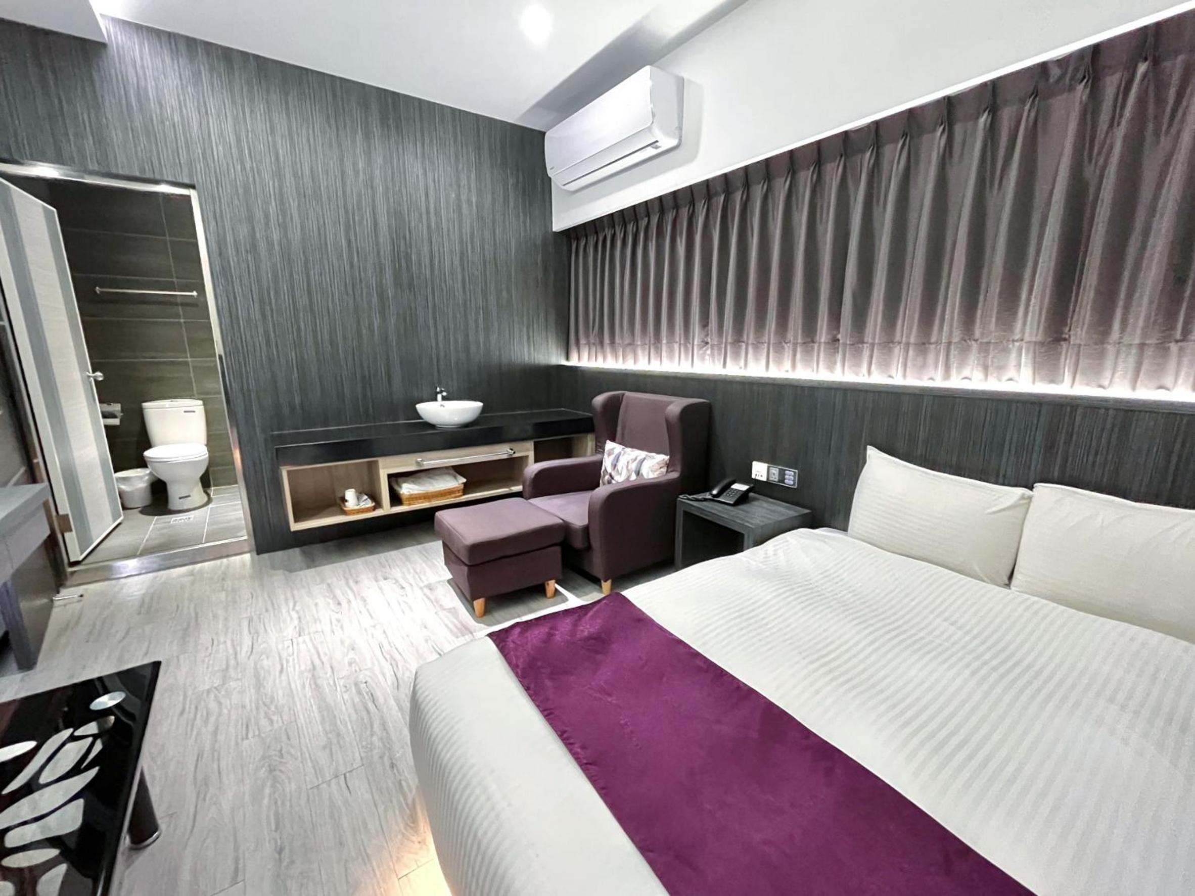 بنغل بزنس، Fukun 5 Motel 2/2