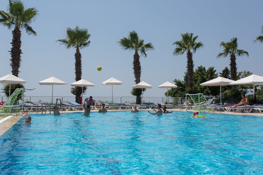 Falcon Hotel in ANTALYA