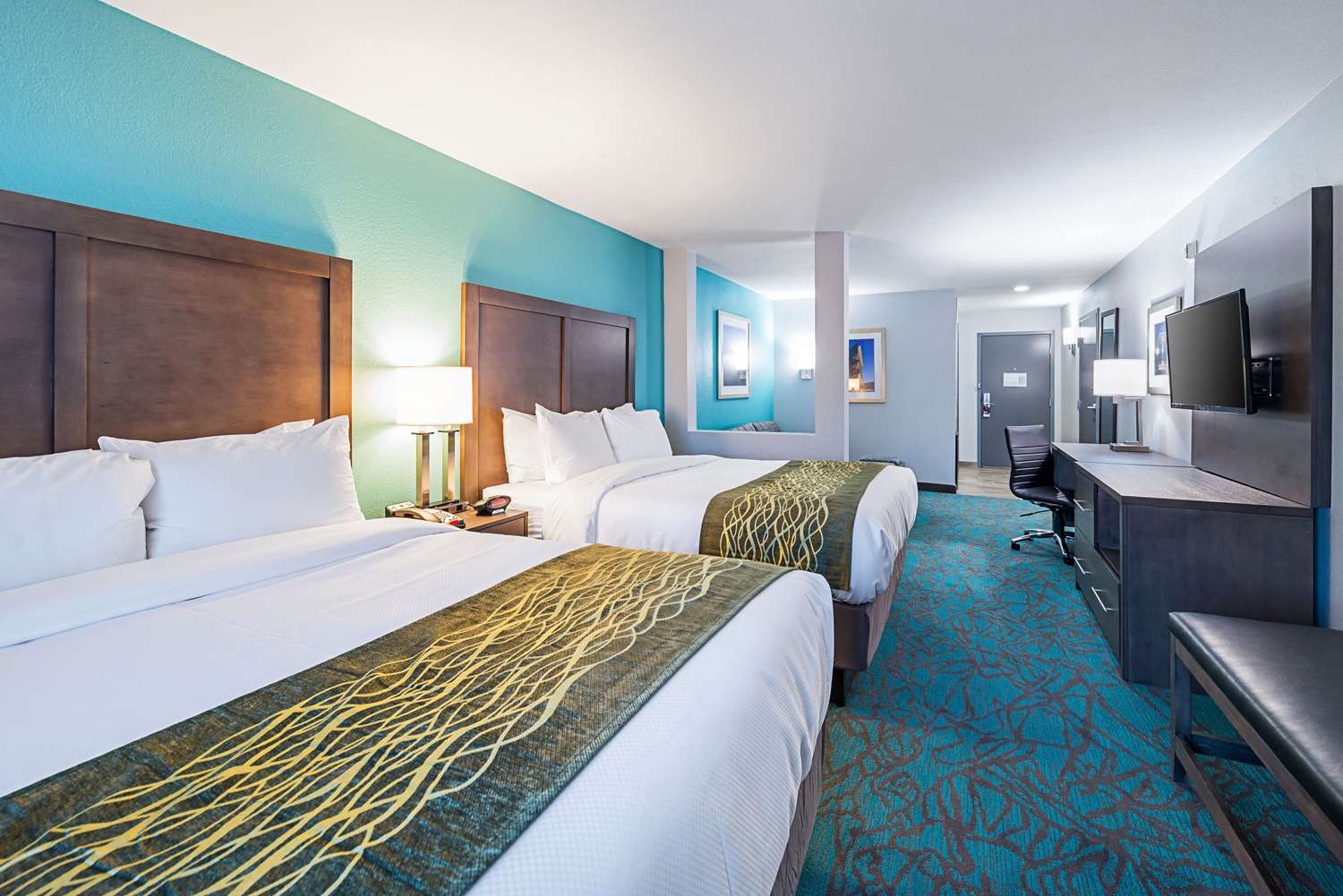 SUITE, 2 QUEEN BEDS