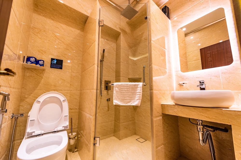 AC Residence Kota Kinabalu 20/25