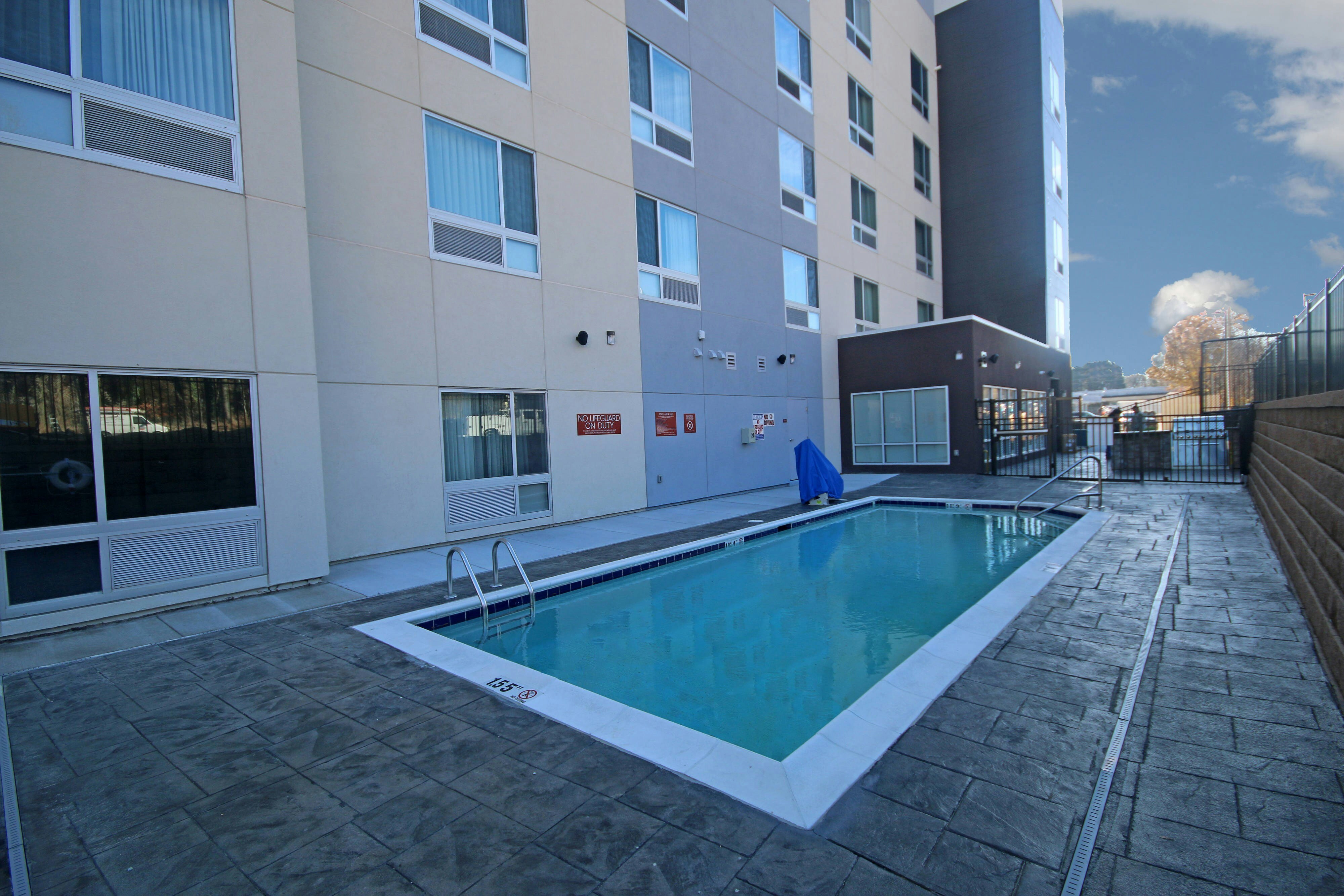 TownePlace Suites by Marriott Greensboro Coliseum Area 40/41
