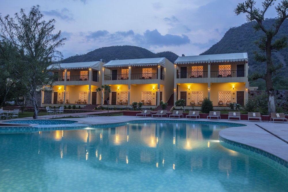 Ratan Villas Sariska 4/50