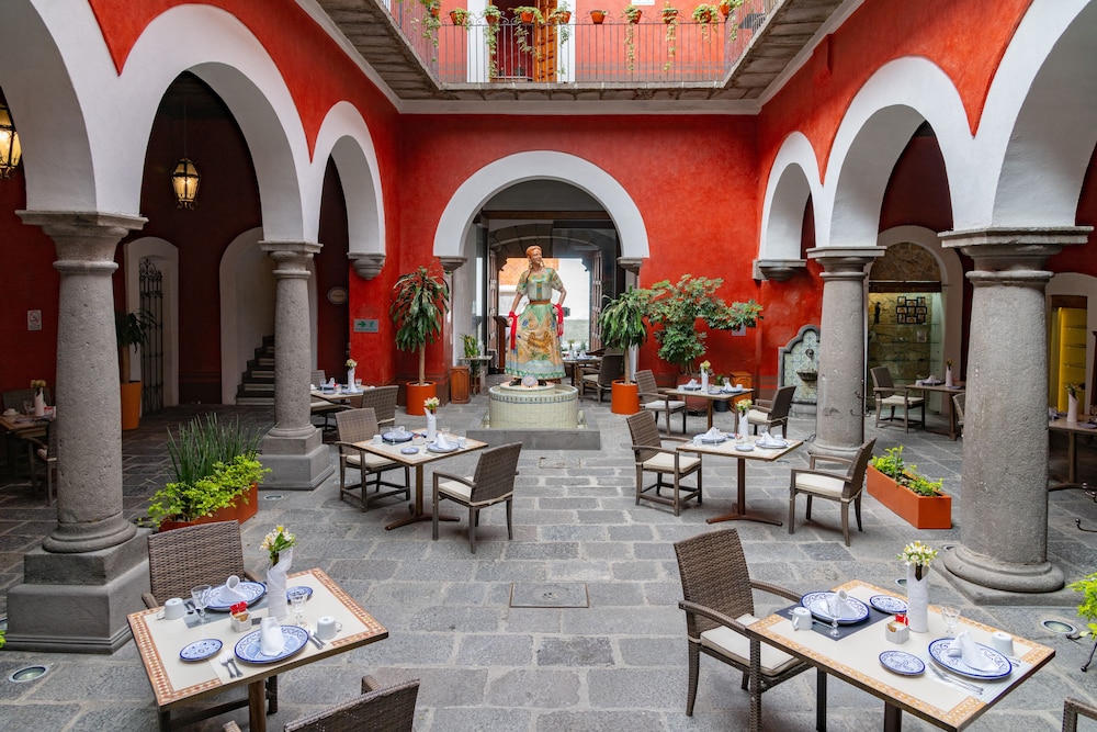 Casona de la China Poblana 65/75