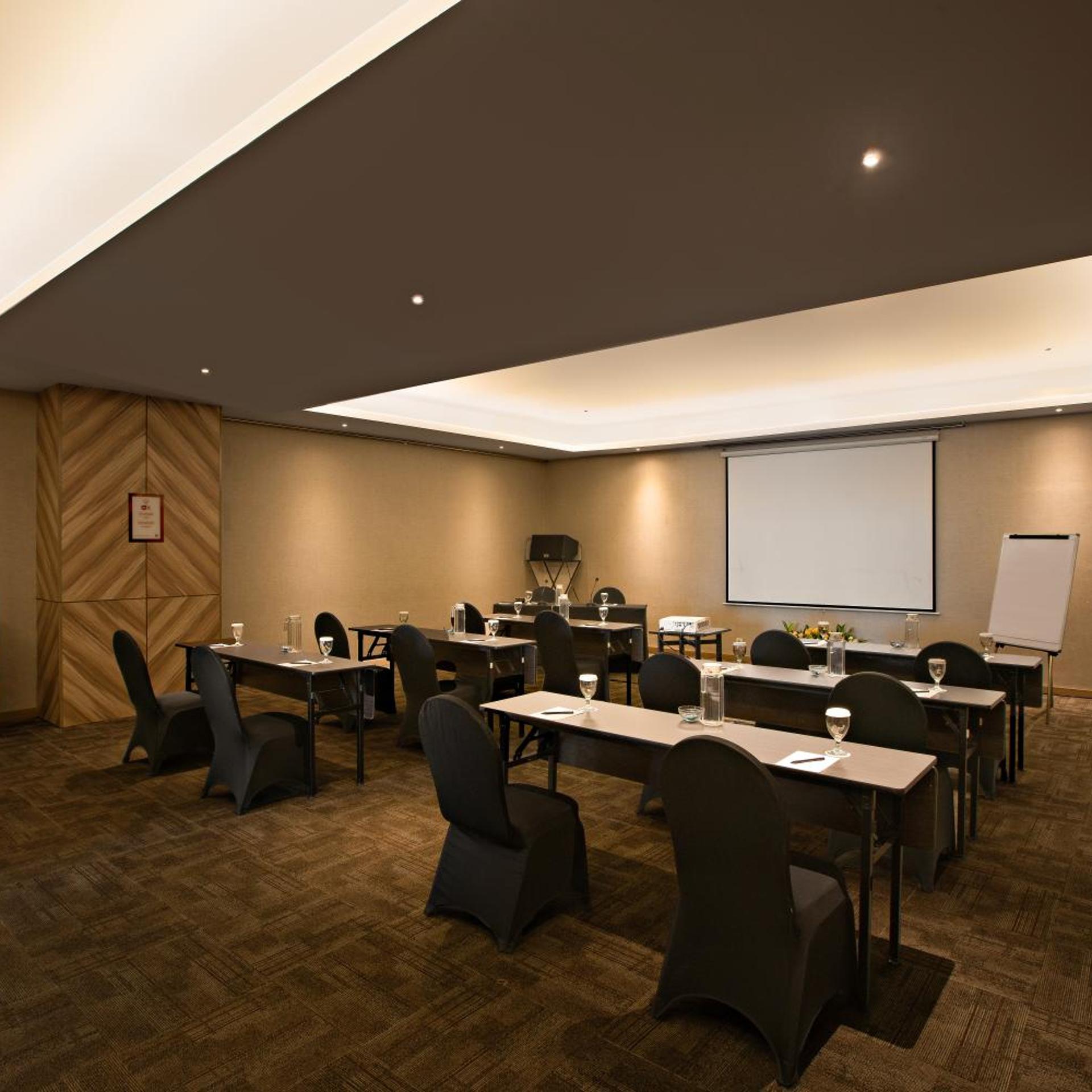 Grand Orchardz Hotel Kemayoran 41/50