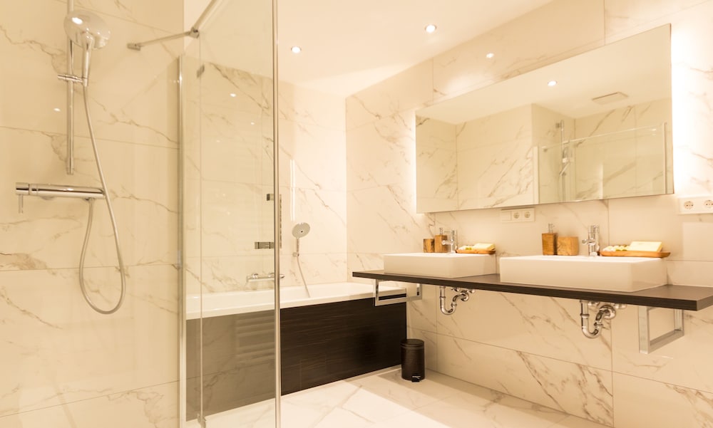 Abieshomes Serviced Apartments-Votivpark 49/50