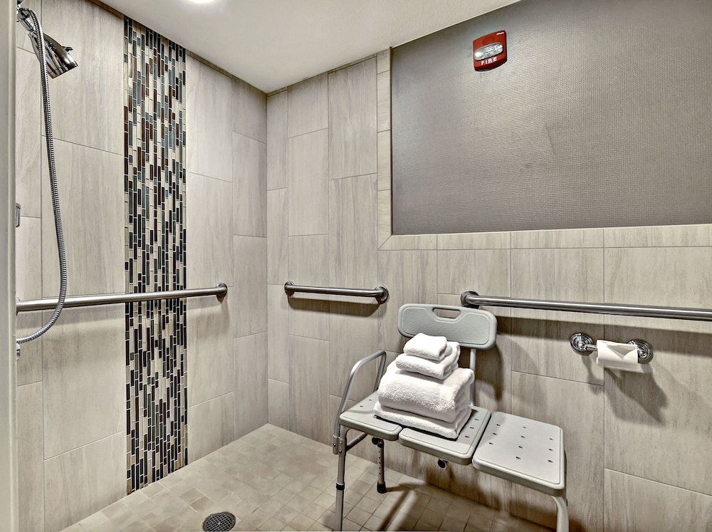 Hotel 43 7/60
