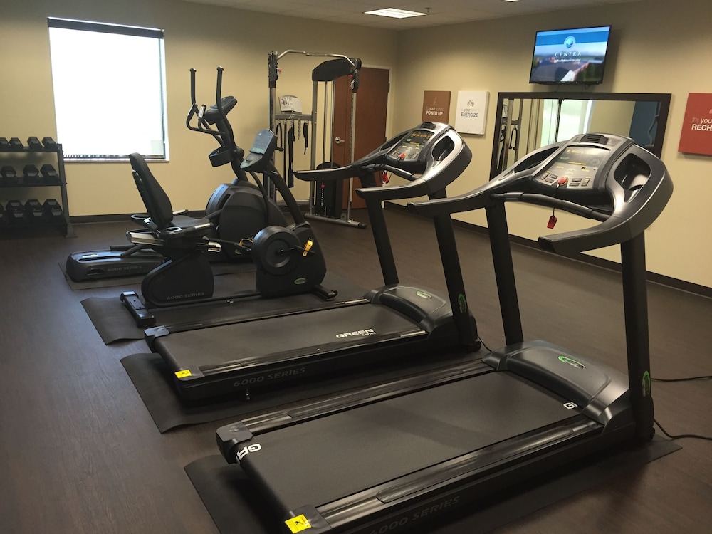 Comfort Inn & Suites Lynchburg Airport - University Area 22/40