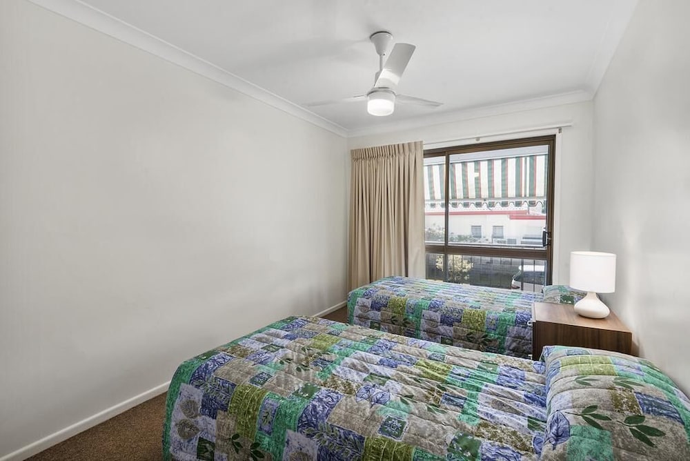 Whiteoaks Motel and Lodges 7/20