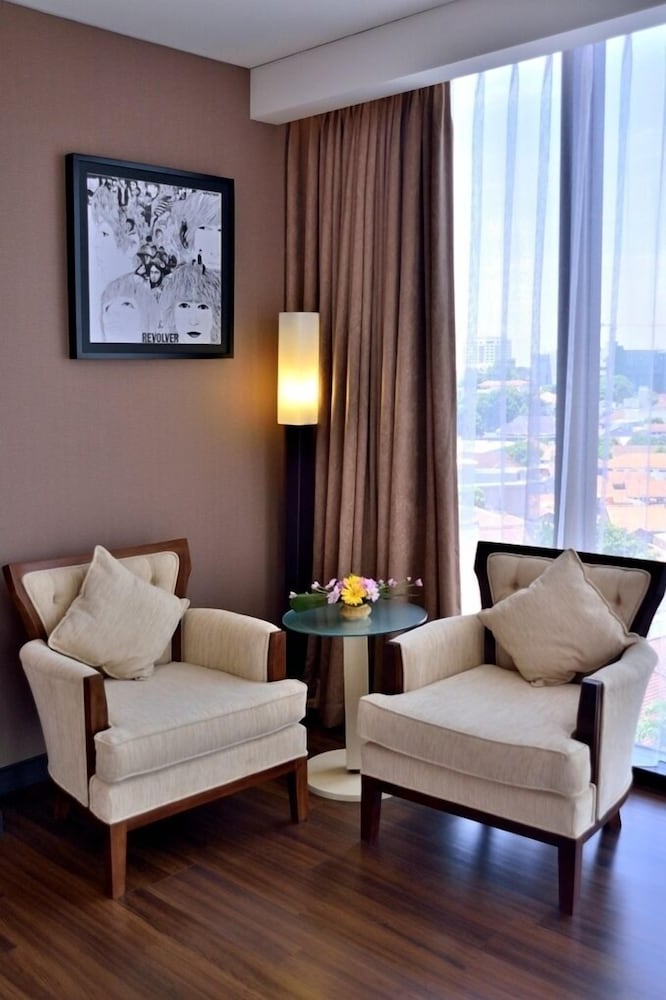 Hotel California Bandung 31/42