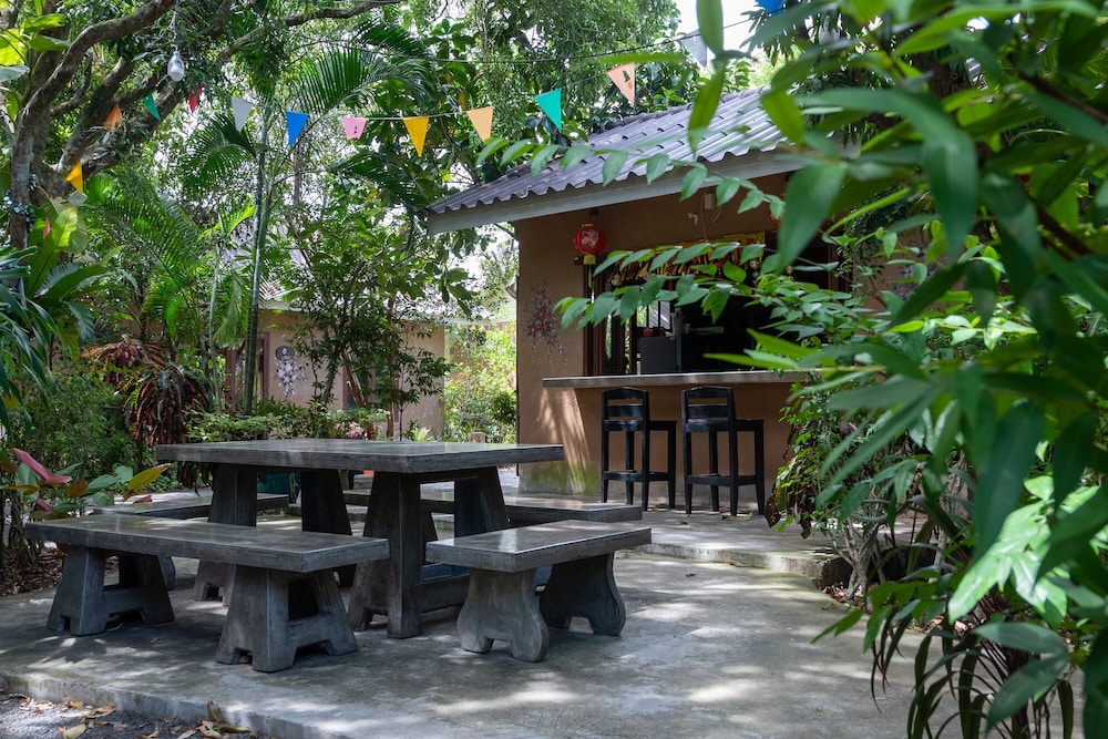 Muntra Garden Resort 5/47