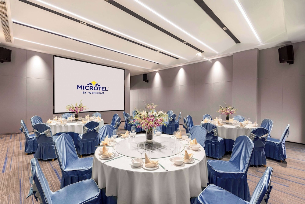 Microtel by Wyndham Xishuangbanna Mengle 27/30