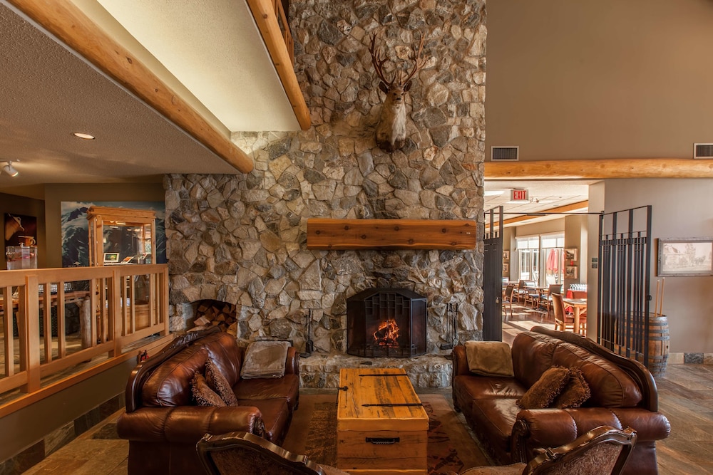 Coast Hillcrest Hotel 31/49