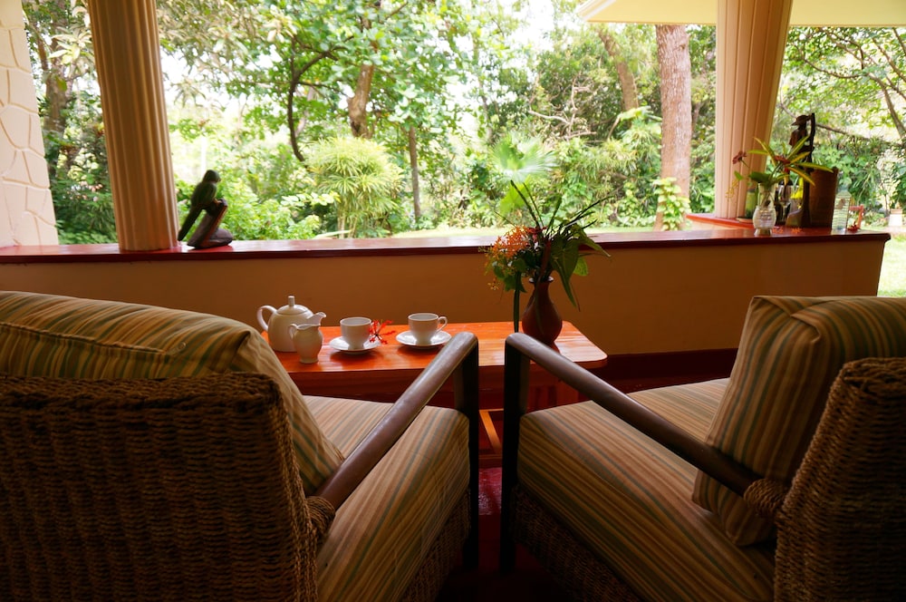 Talalla Retreat 50/64