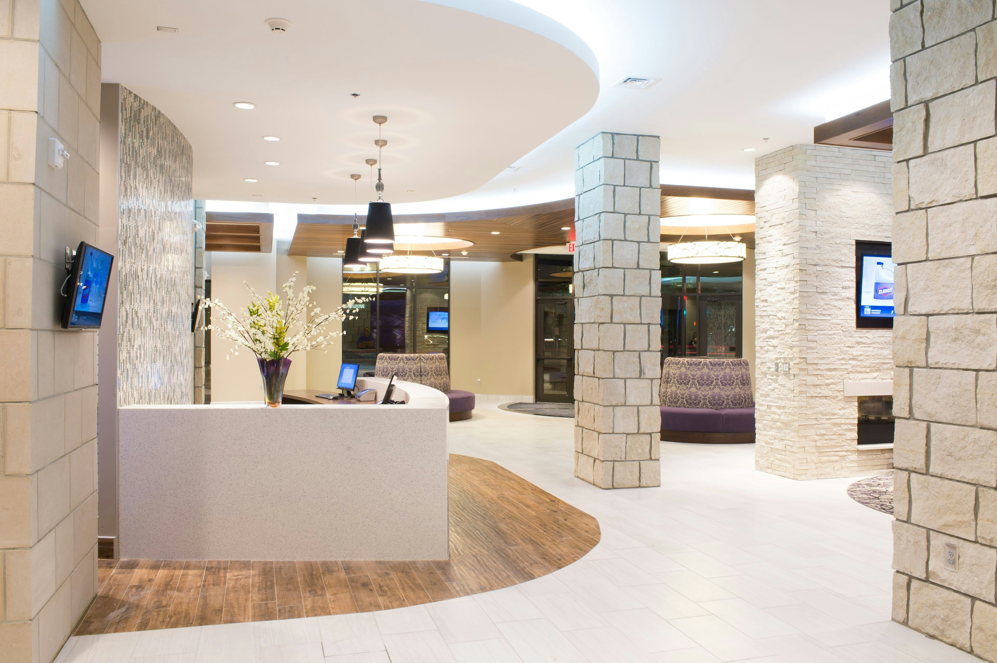 The Bluemont Hotel 14/80