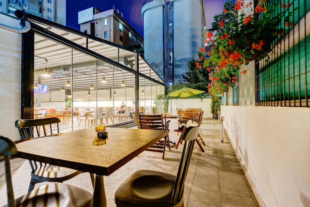 Plus Hotel Bostanci Atasehir 2/63