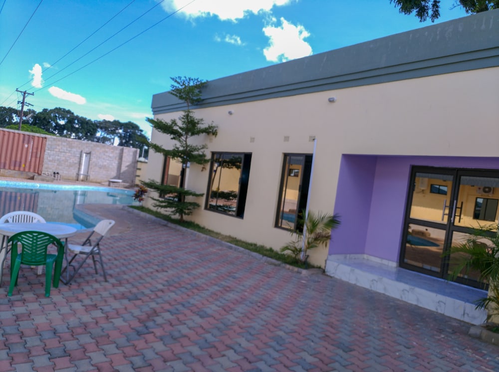 The Prince Charles Hotel photo5