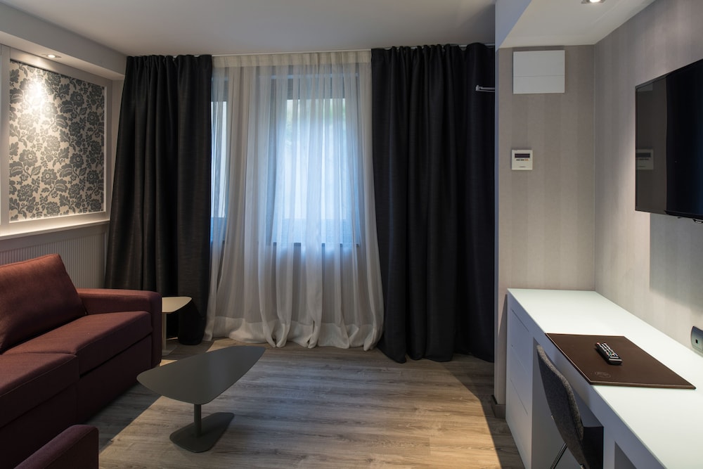 Catalonia Roma Hotel 42/58