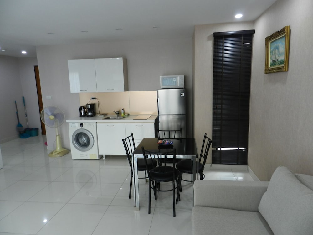 Apartments Alex Group Neocondo Pattaya 81/100