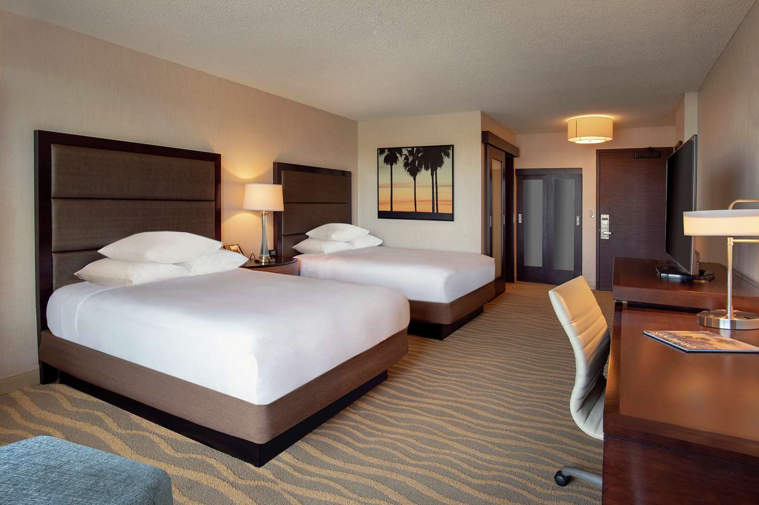 ROOM, 2 QUEEN BEDS, HIGH FLOOR
