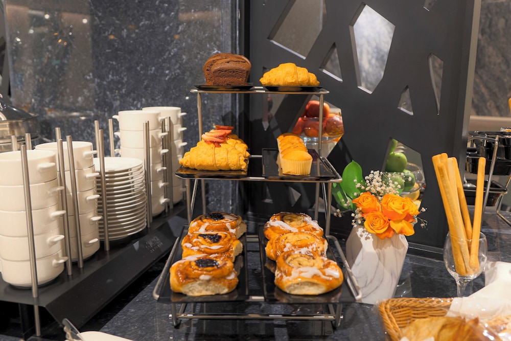 فندق ساس(Four Points by Sheraton Hafar Al Batin) 28/44