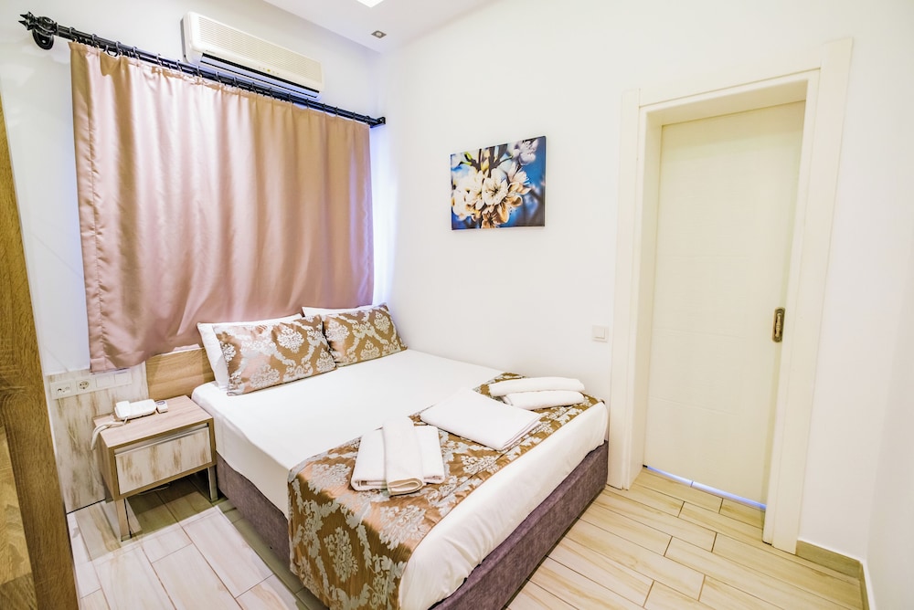 Sardunya Otel 35/50