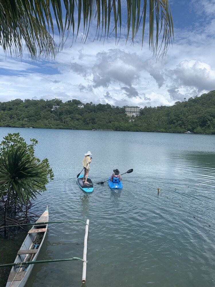 Edgewater Dive & Spa Resort 60/73