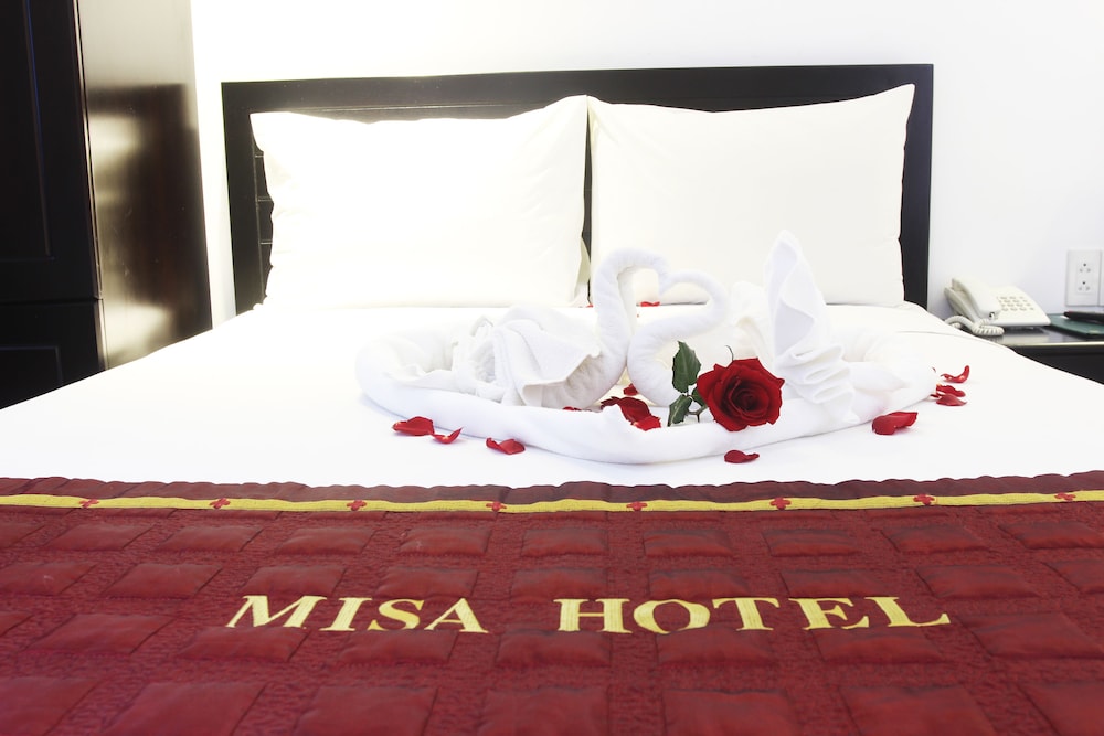 Misa Hotel 50/75