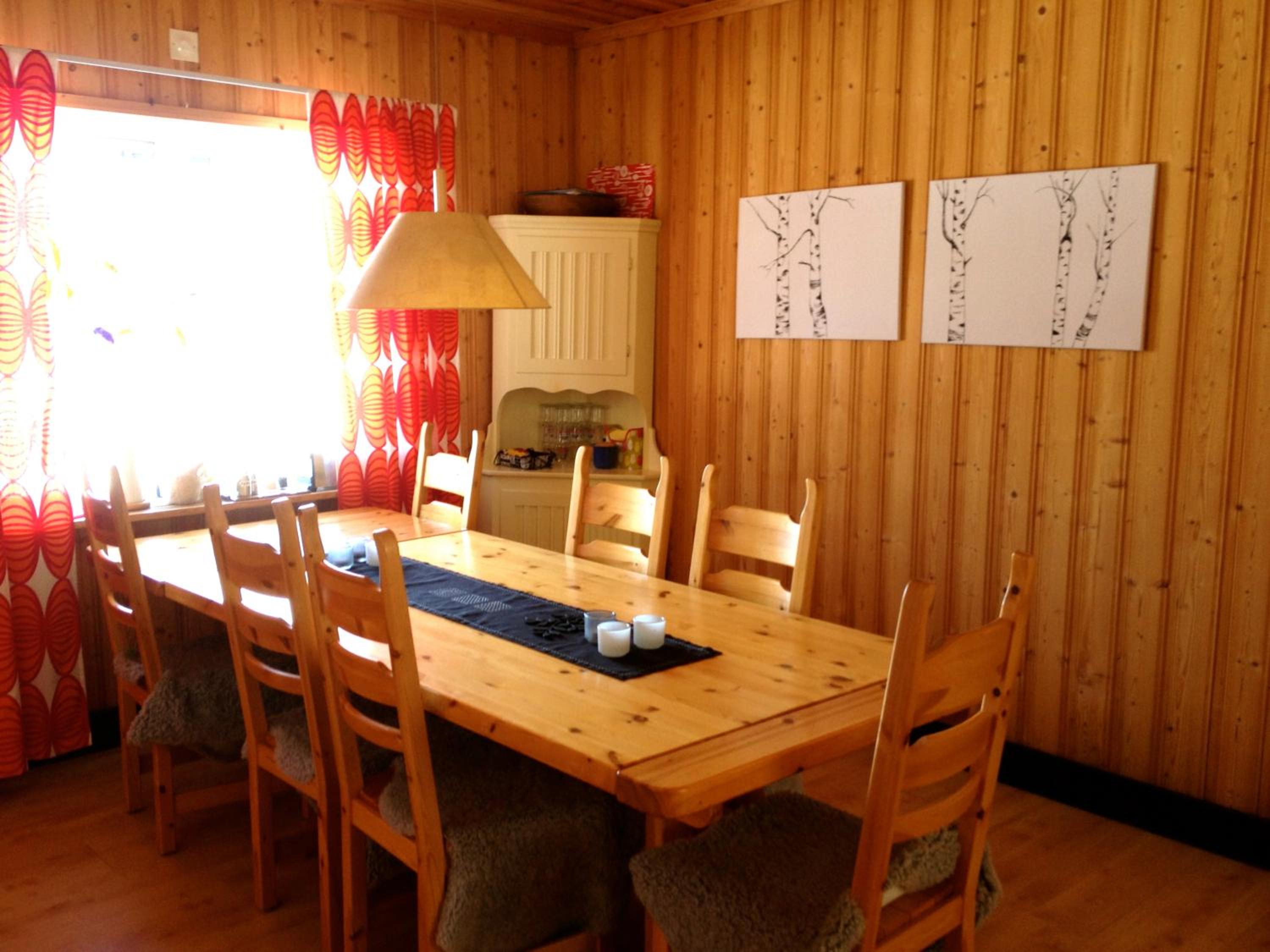 Stora Björnstugan In Laisvallby 25/50