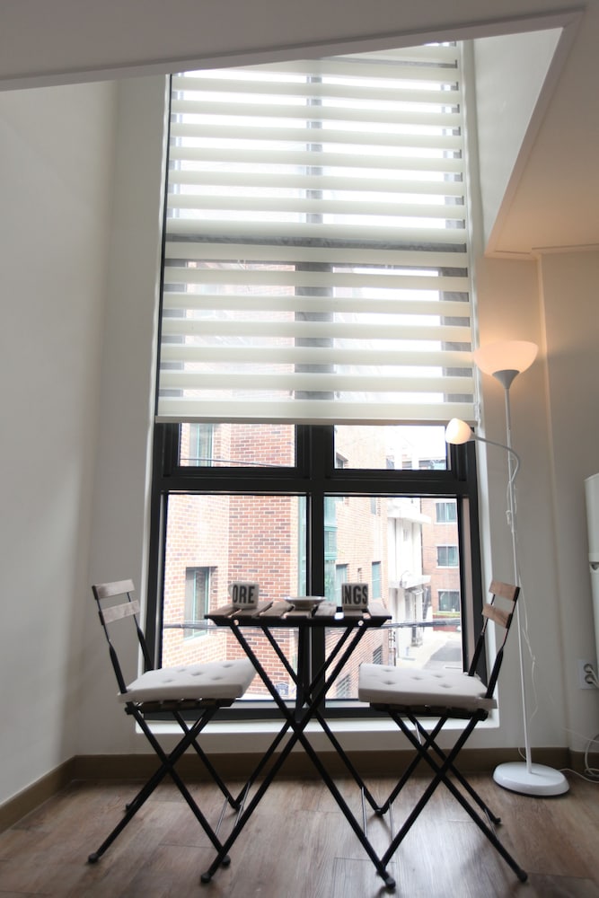 Myeongdong Artmonstay Guesthouse 9/74